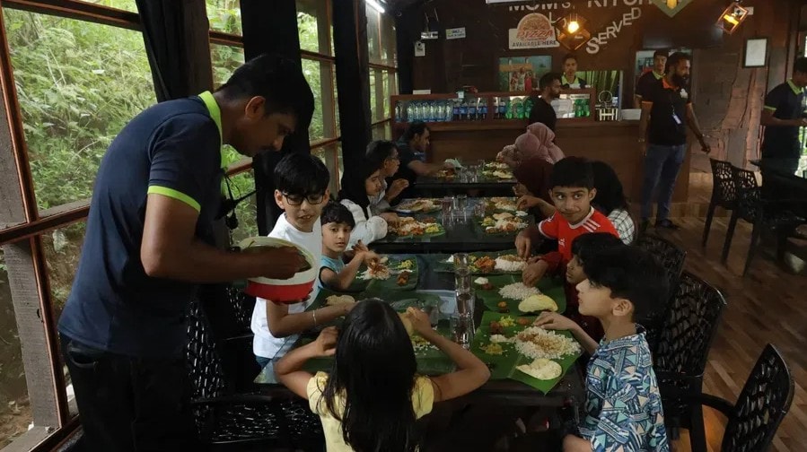 Kerala banana leaf meal served at Mom's Kitchen at Holistic Eco-Resort
